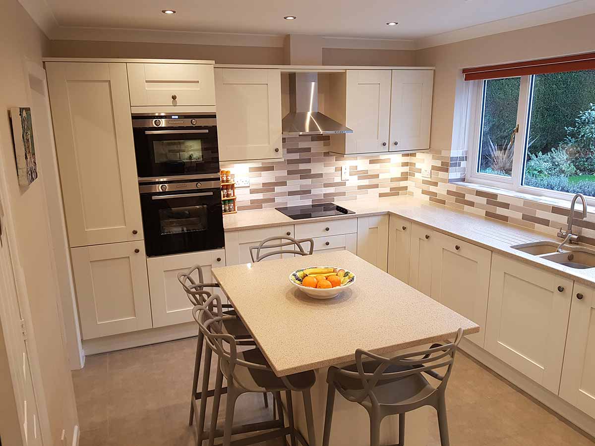 Oyster Shaker kitchen with a built-in oven tower